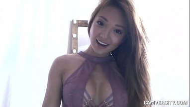 Asian babe on webcam javphim